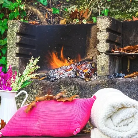 Dom wakacyjny In A Near Rias Baixas Beaches San Salvador